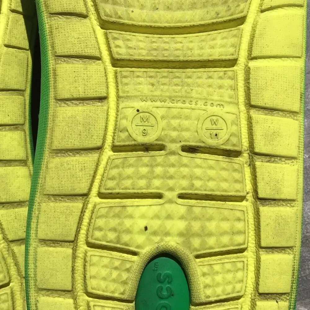 CROCS mens size